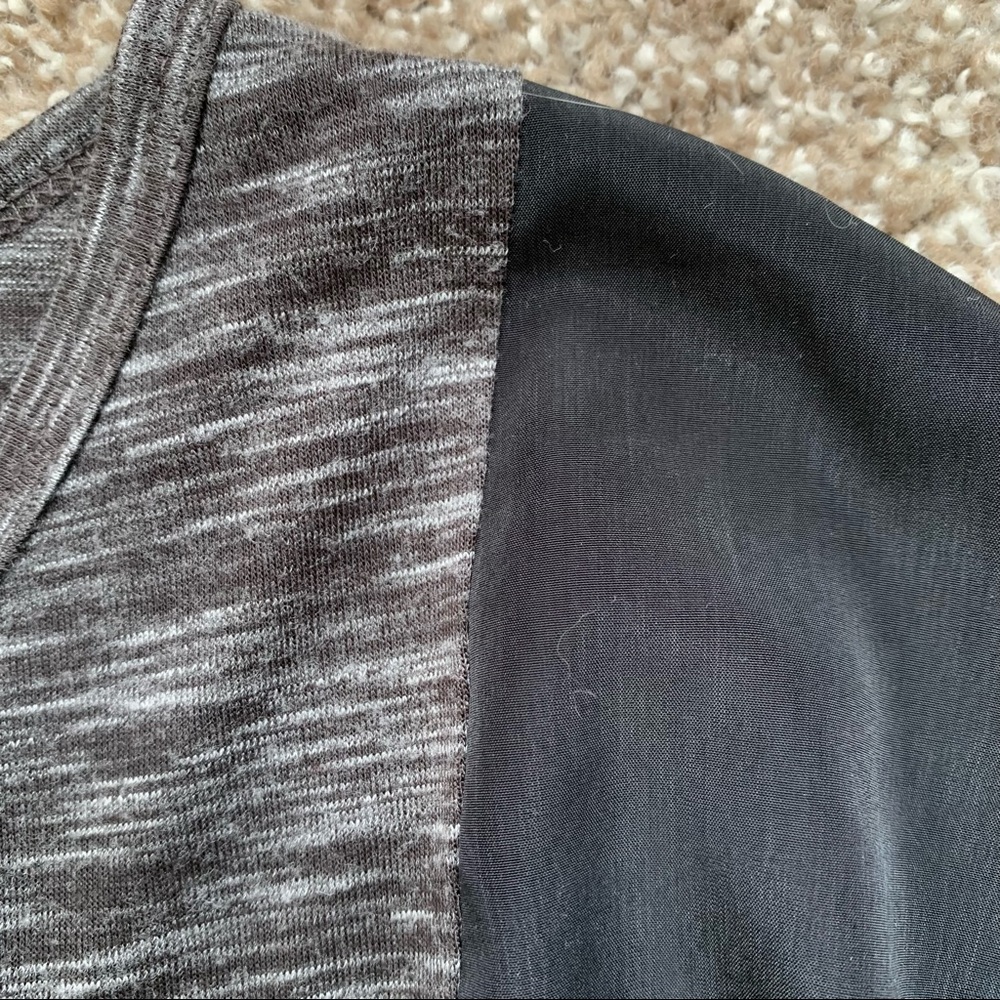 Mossimo Top - Picture 3 of 6